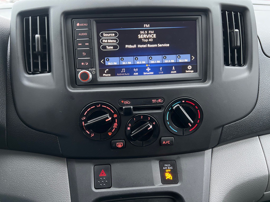2020 Nissan NV200 Image 22