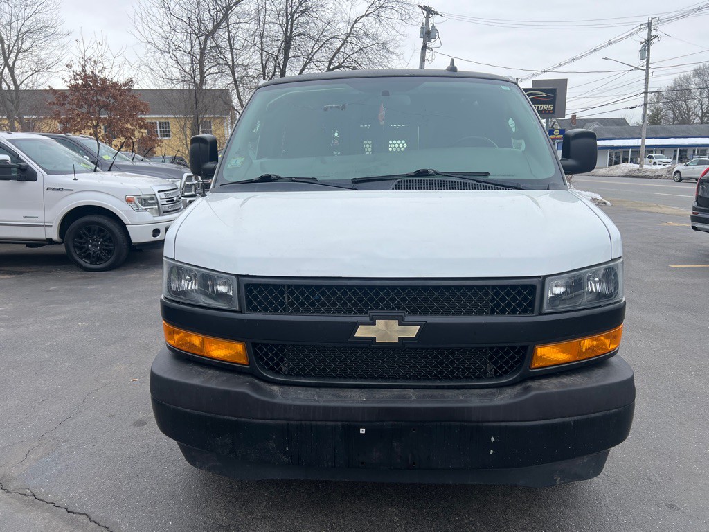 2019 Chevrolet Express Image 9