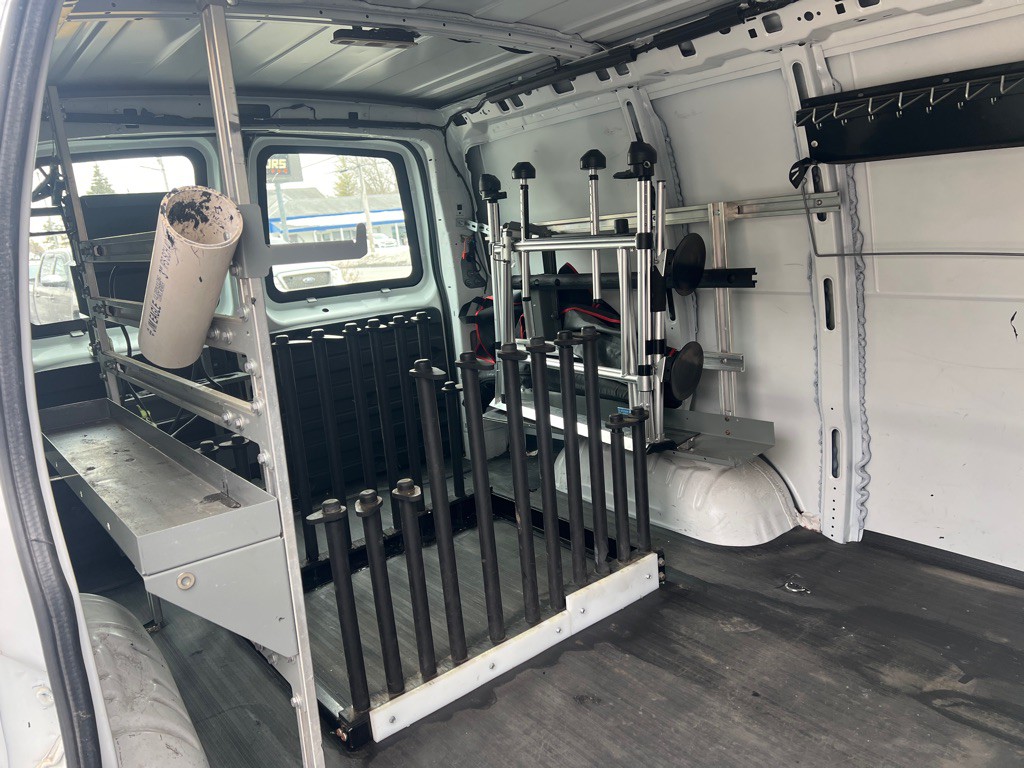 2019 Chevrolet Express Image 13