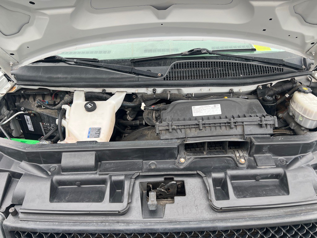 2019 Chevrolet Express Image 30