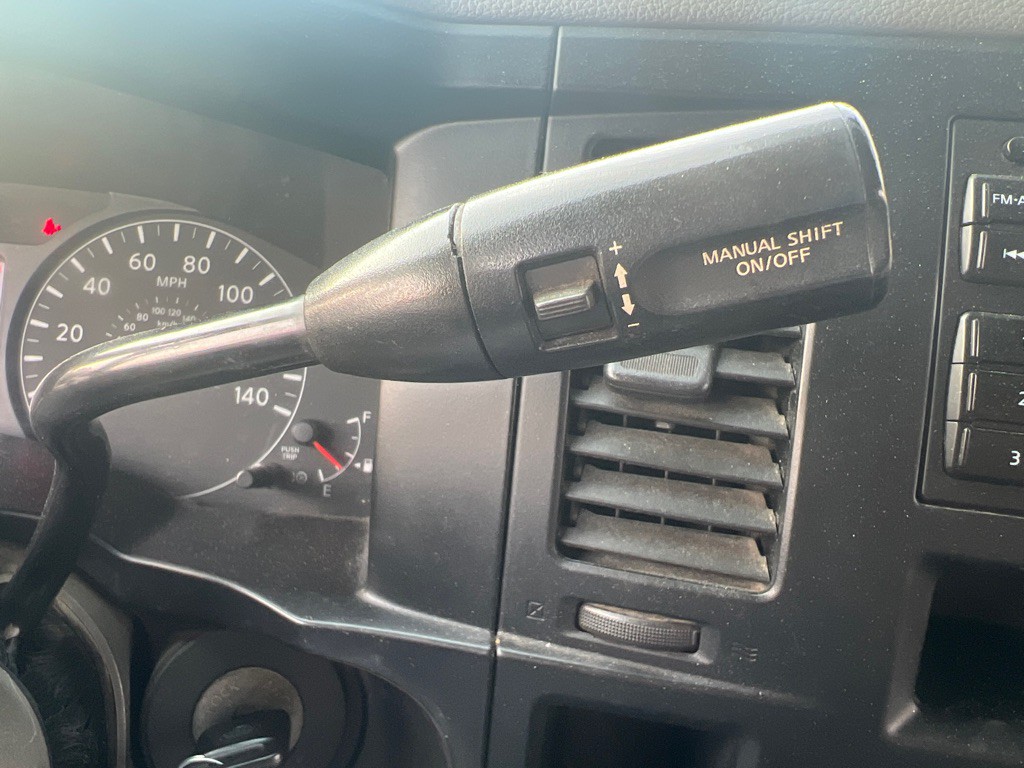 2015 Nissan NV Image 19
