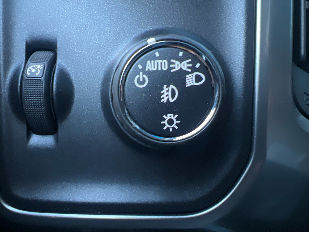 2014 Chevrolet Silverado 1500 Image 19