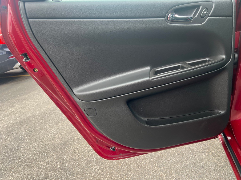 2008 Chevrolet Impala Image 9