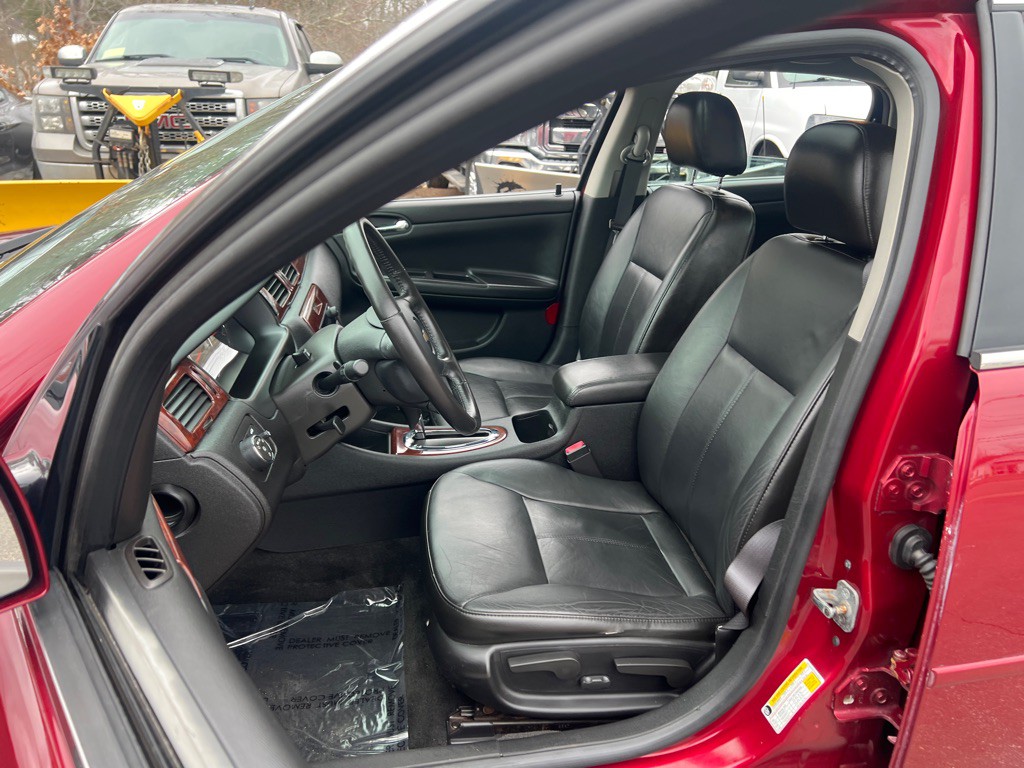 2008 Chevrolet Impala Image 12
