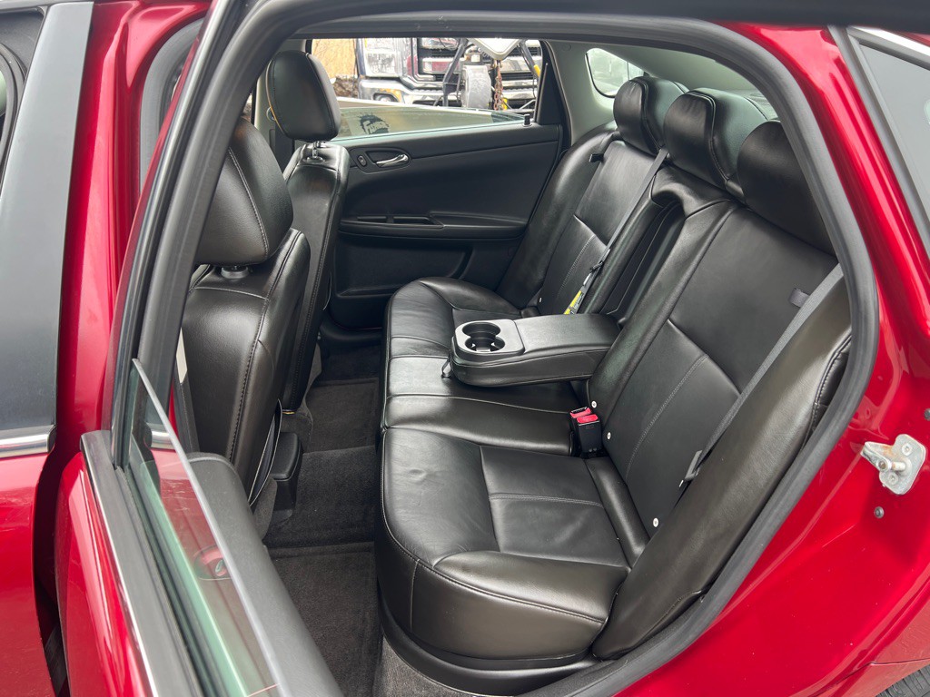 2008 Chevrolet Impala Image 13