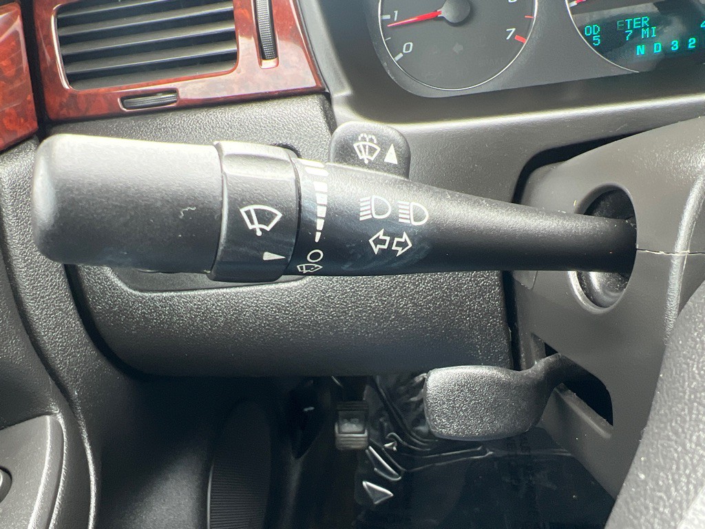 2008 Chevrolet Impala Image 18