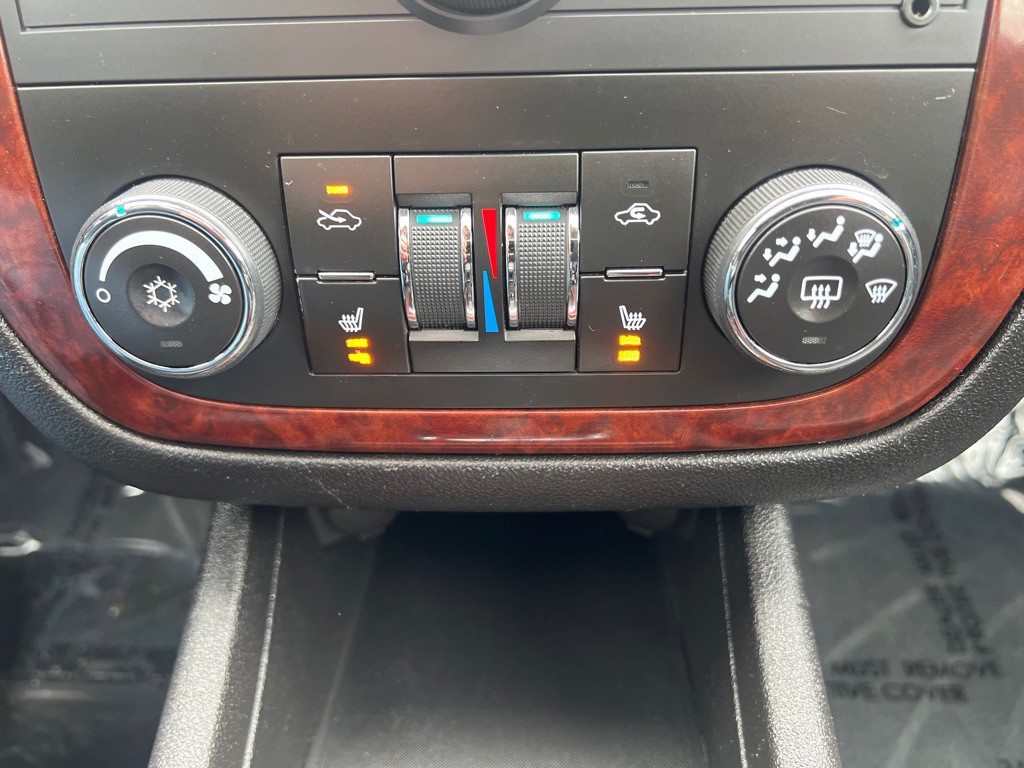 2008 Chevrolet Impala Image 23