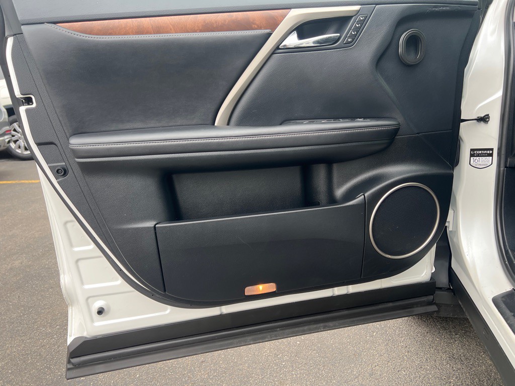 2022 Lexus RX 450h Image 12