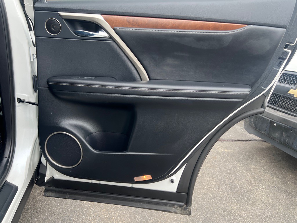 2022 Lexus RX 450h Image 15