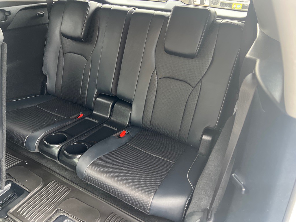 2022 Lexus RX 450h Image 18