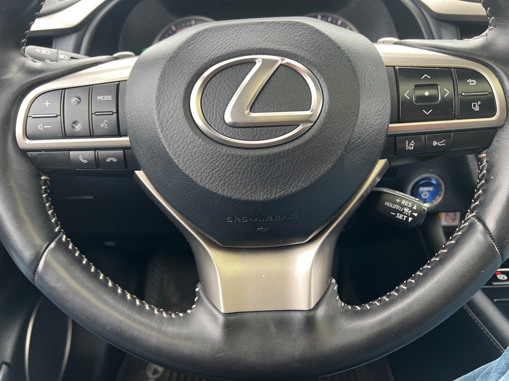 2022 Lexus RX 450h Image 23
