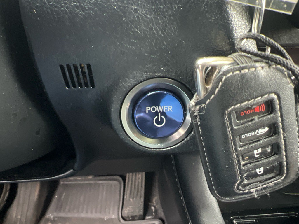 2022 Lexus RX 450h Image 29