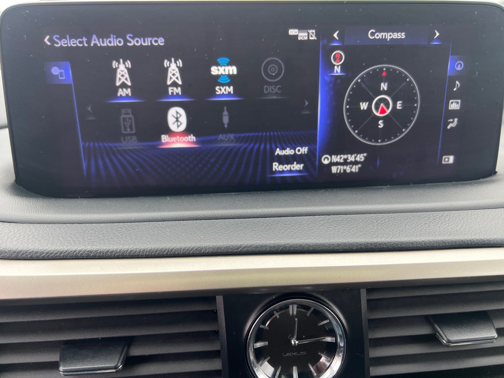 2022 Lexus RX 450h Image 34