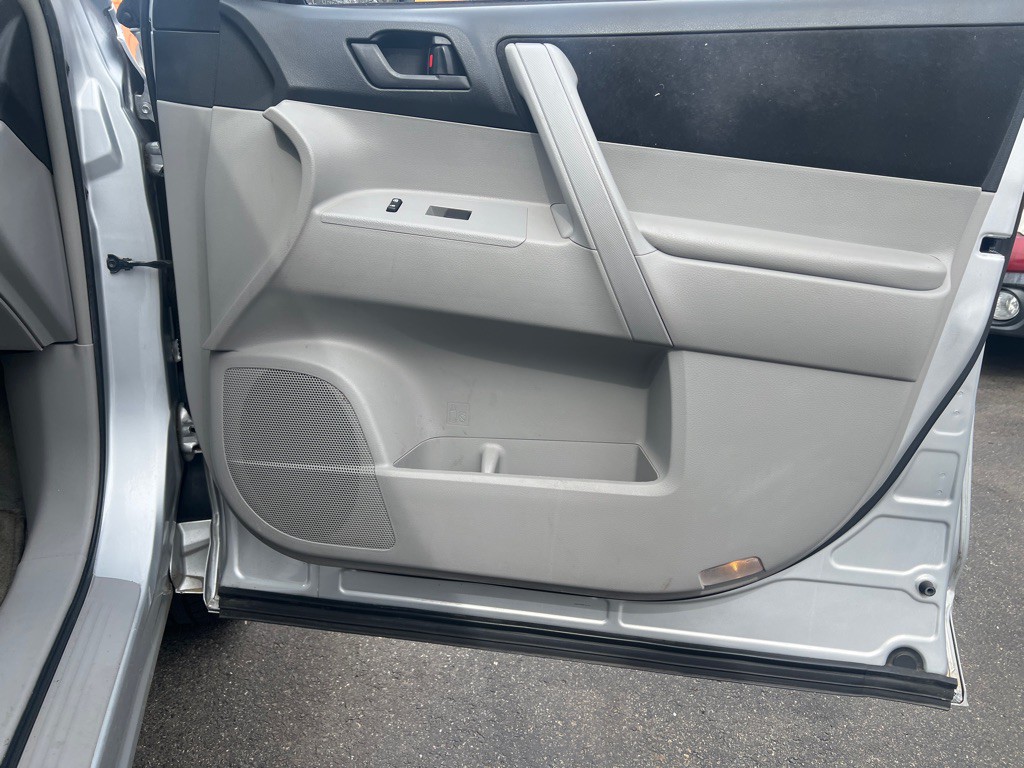 2008 Toyota Highlander Image 11