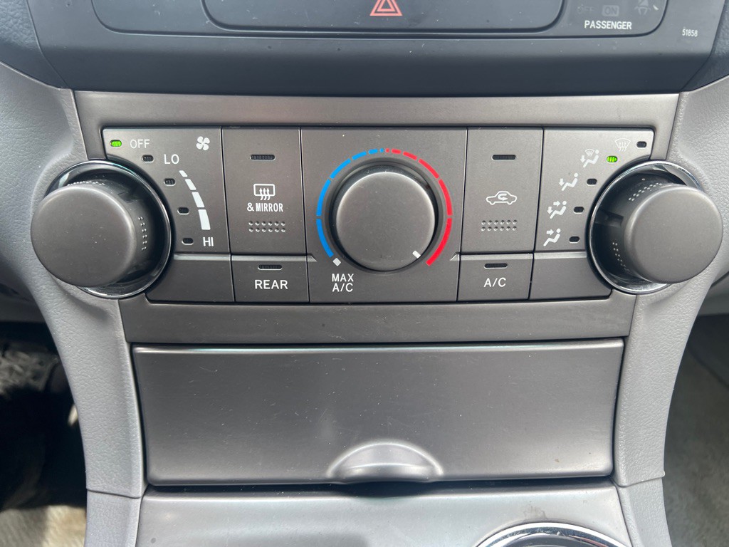 2008 Toyota Highlander Image 26