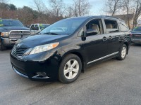 Image for 2017 Toyota Sienna  ID: 7282104