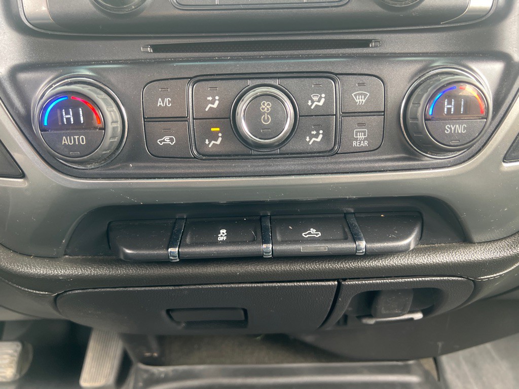 2015 Chevrolet Silverado 1500 Image 31