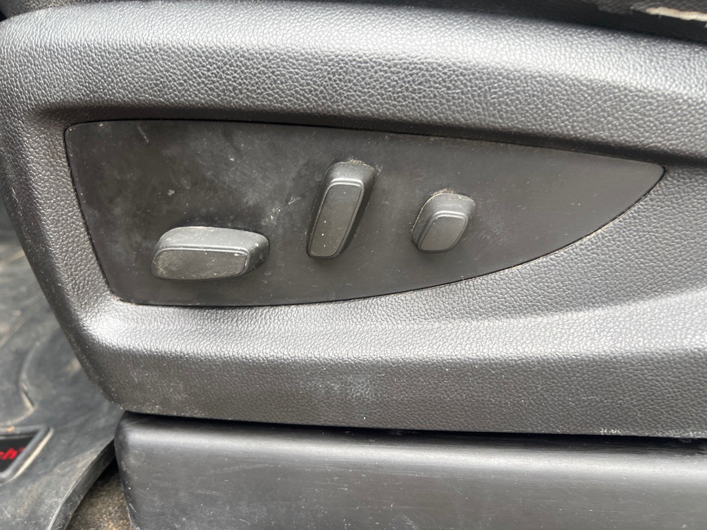 2015 Chevrolet Silverado 1500 Image 33