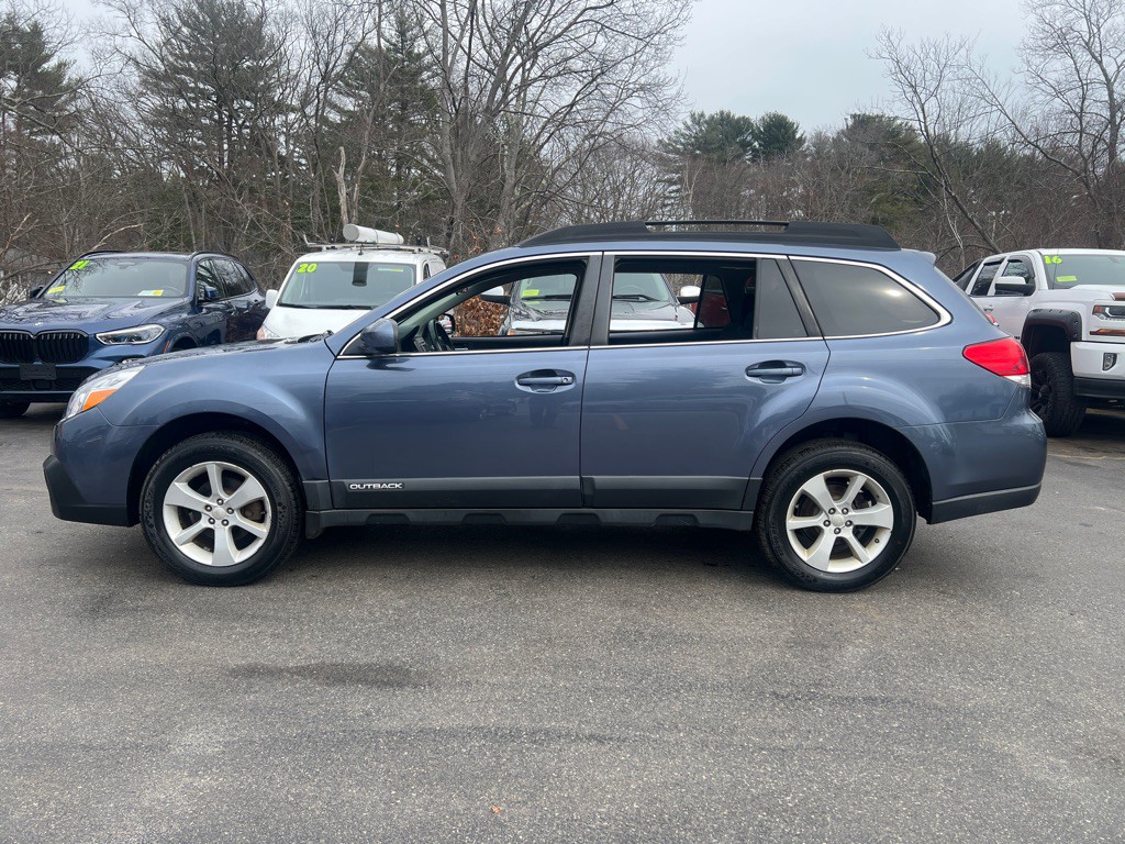2014 Subaru Outback Image 2