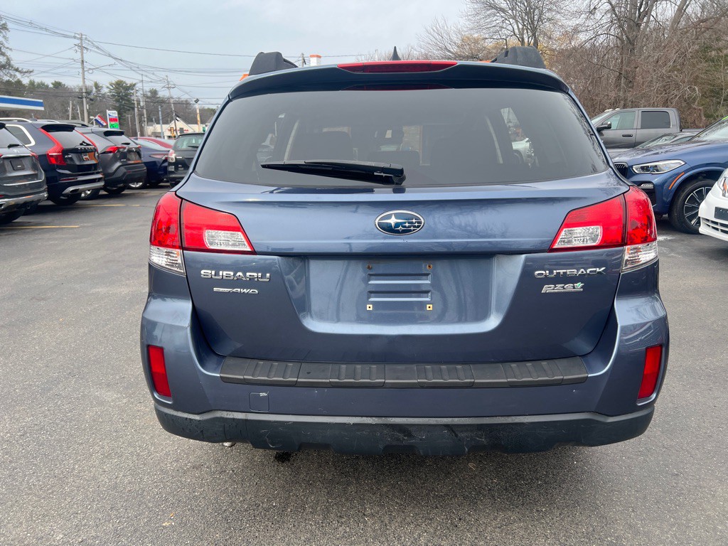 2014 Subaru Outback Image 4
