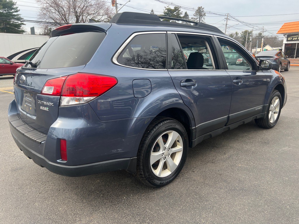 2014 Subaru Outback Image 8