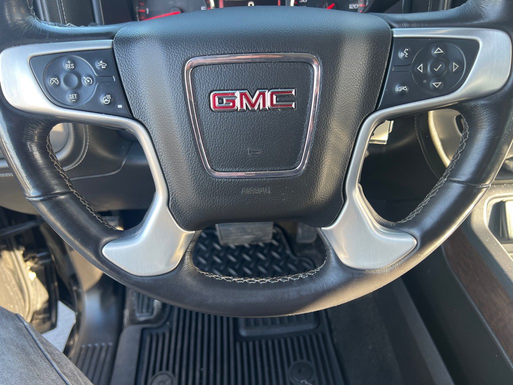 2015 GMC Sierra Image 18
