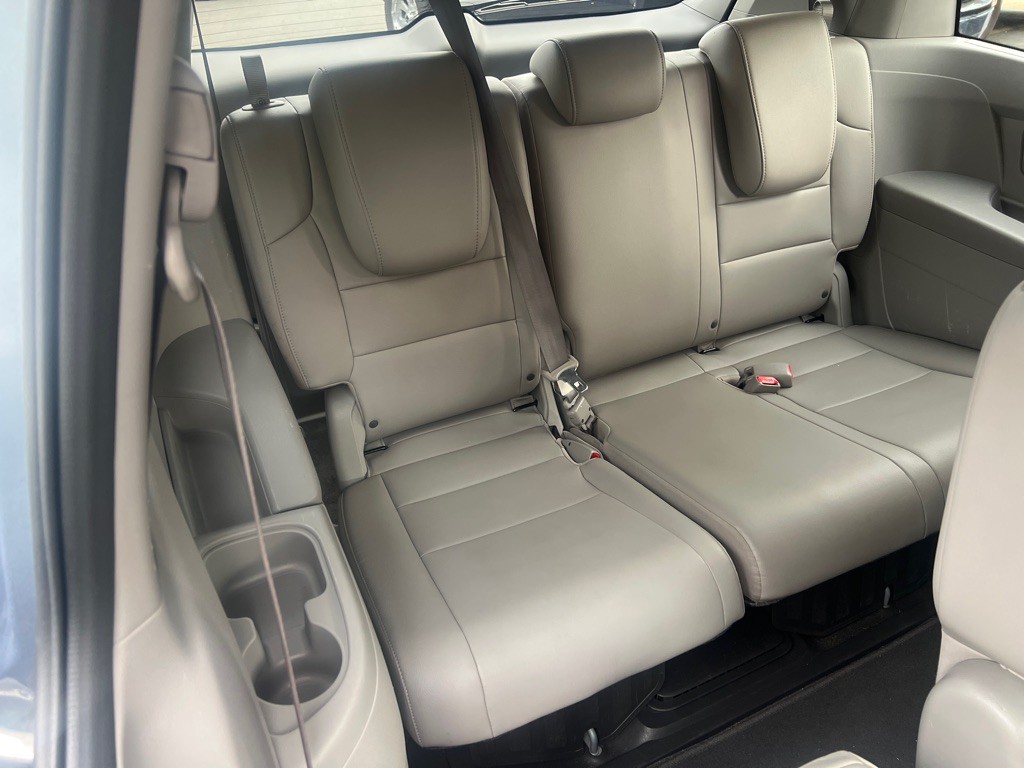 2012 Honda Odyssey Image 19