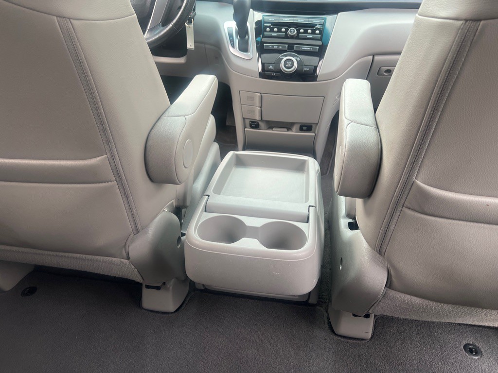 2012 Honda Odyssey Image 23
