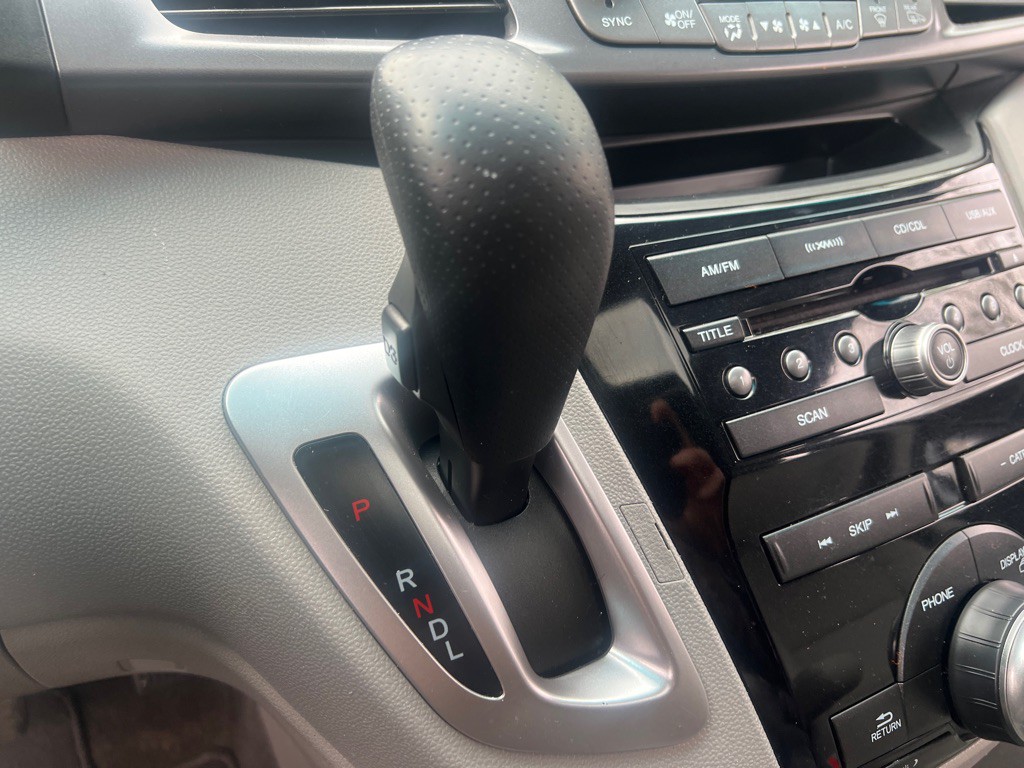 2012 Honda Odyssey Image 30