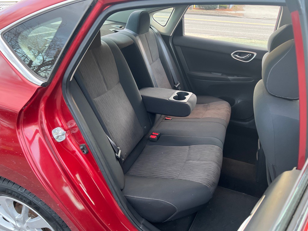 2015 Nissan Sentra Image 16