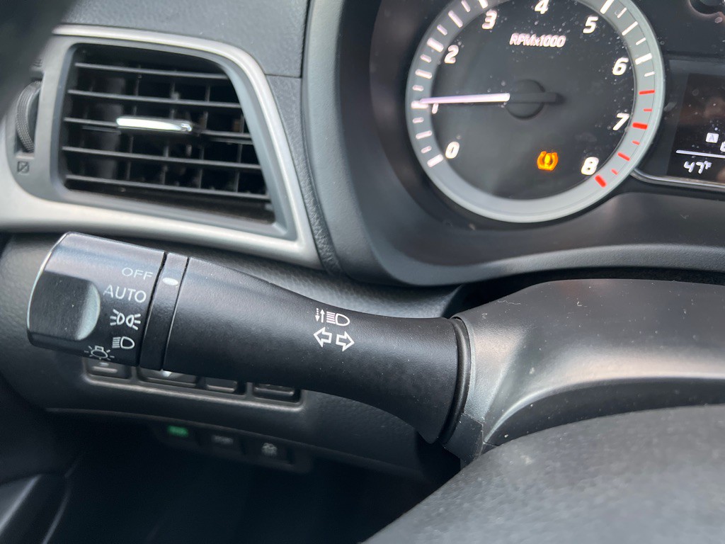 2015 Nissan Sentra Image 18