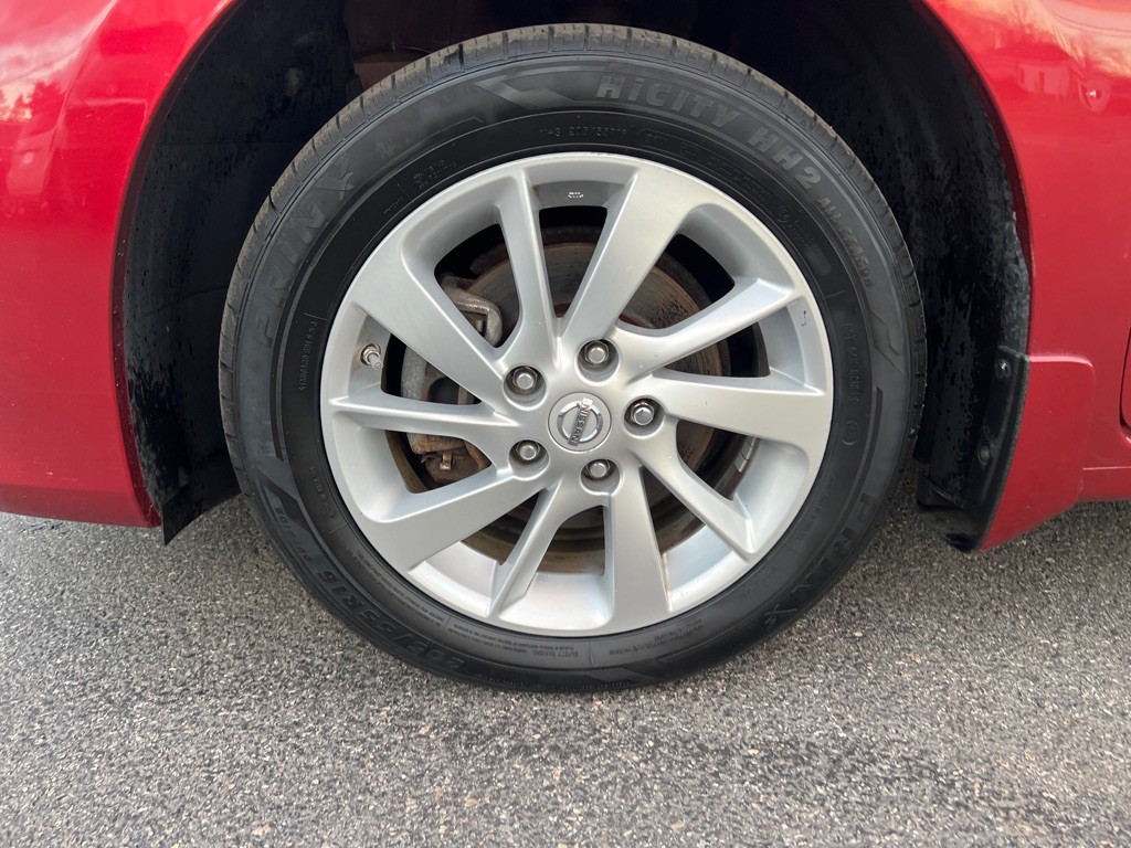 2015 Nissan Sentra Image 28