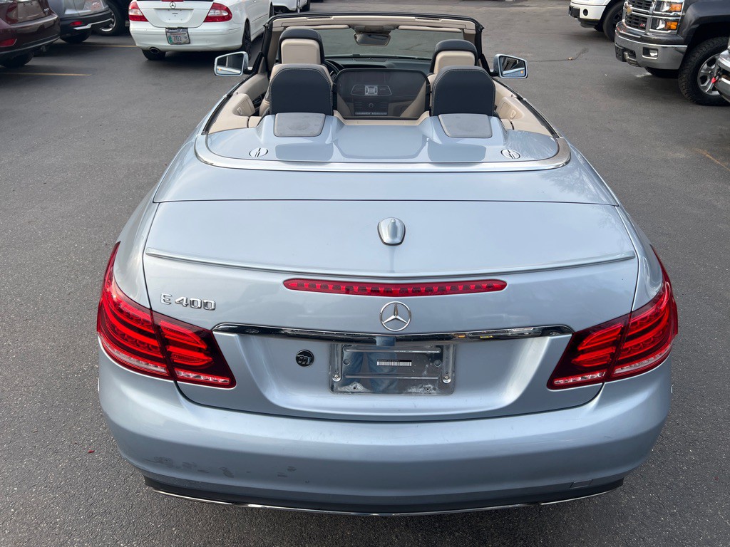 2016 Mercedes-Benz E-Class Image 4