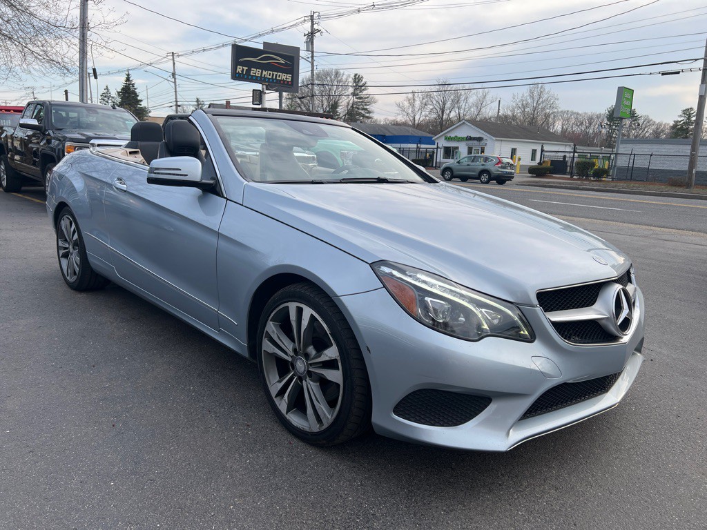 2016 Mercedes-Benz E-Class Image 6