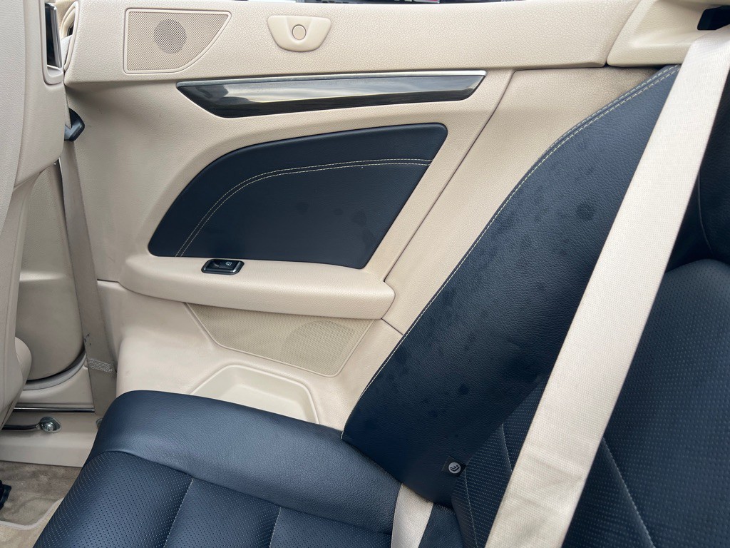 2016 Mercedes-Benz E-Class Image 12