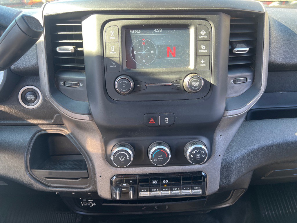 2019 RAM 3500 Image 24