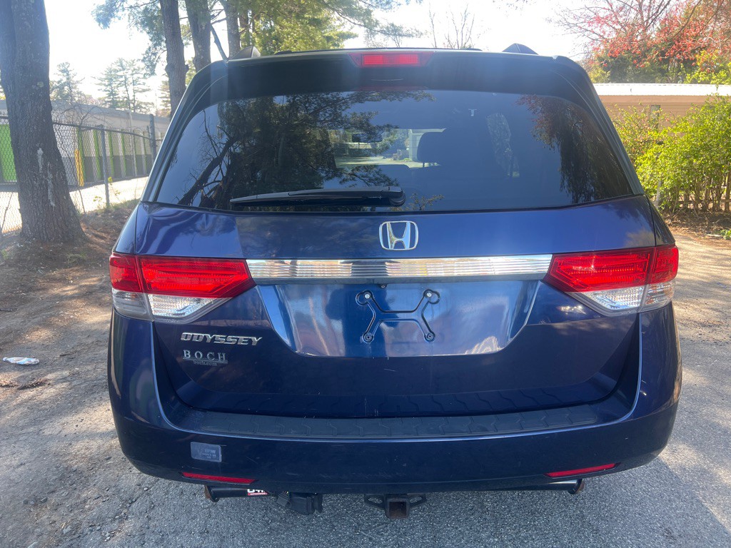 2014 Honda Odyssey Image 3