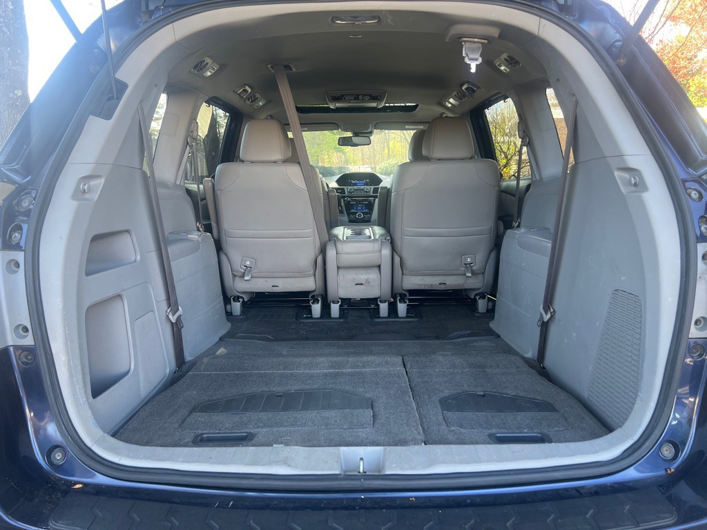 2014 Honda Odyssey Image 5