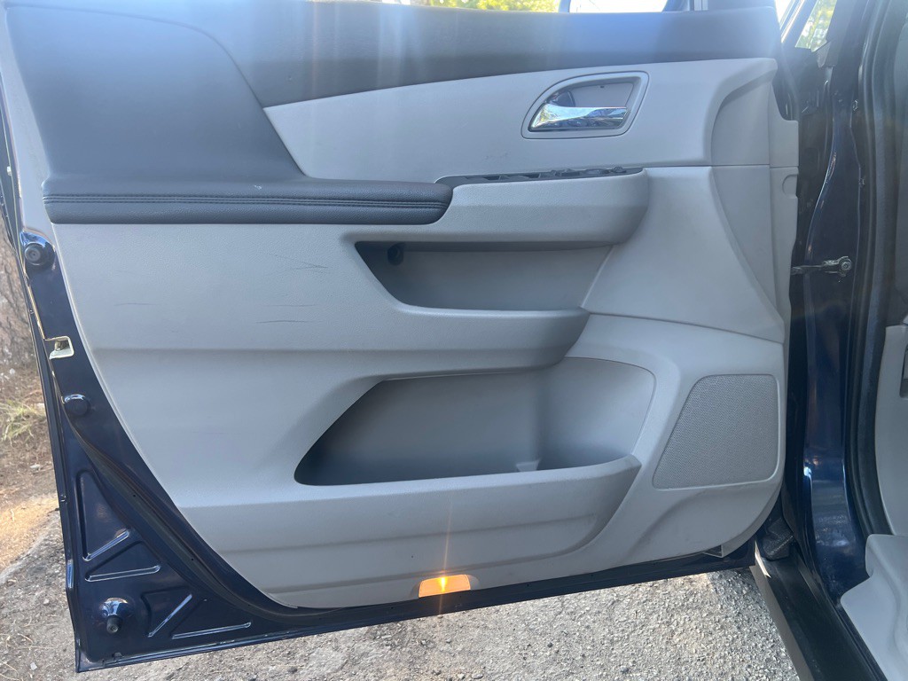 2014 Honda Odyssey Image 9