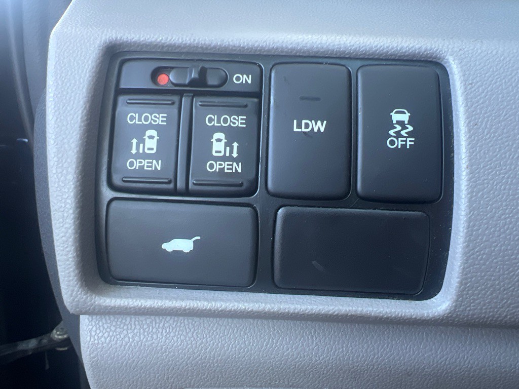 2014 Honda Odyssey Image 12