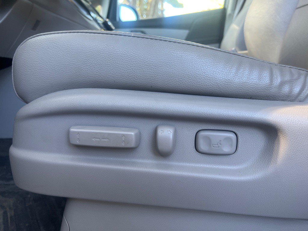 2014 Honda Odyssey Image 24