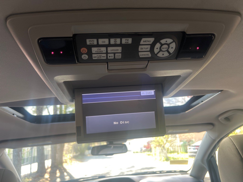 2014 Honda Odyssey Image 26