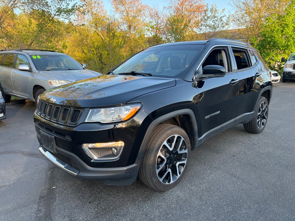 2018 Jeep Compass Image 1