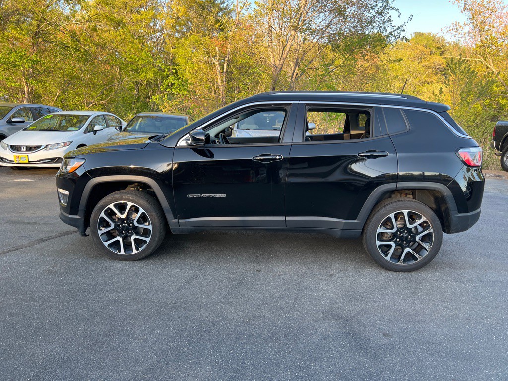 2018 Jeep Compass Image 2