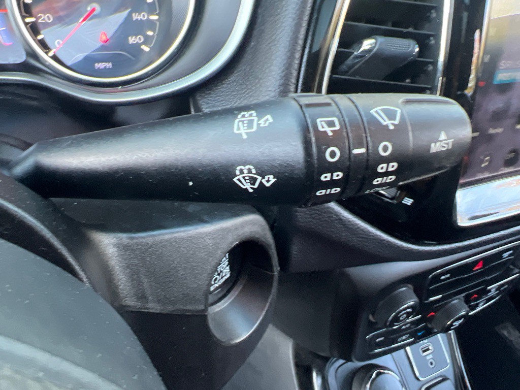 2018 Jeep Compass Image 23