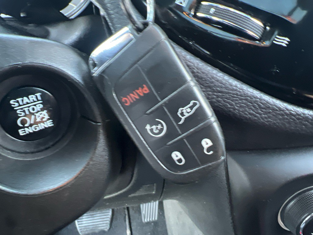 2018 Jeep Compass Image 24