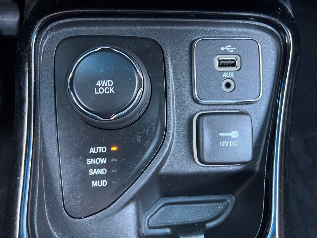 2018 Jeep Compass Image 28
