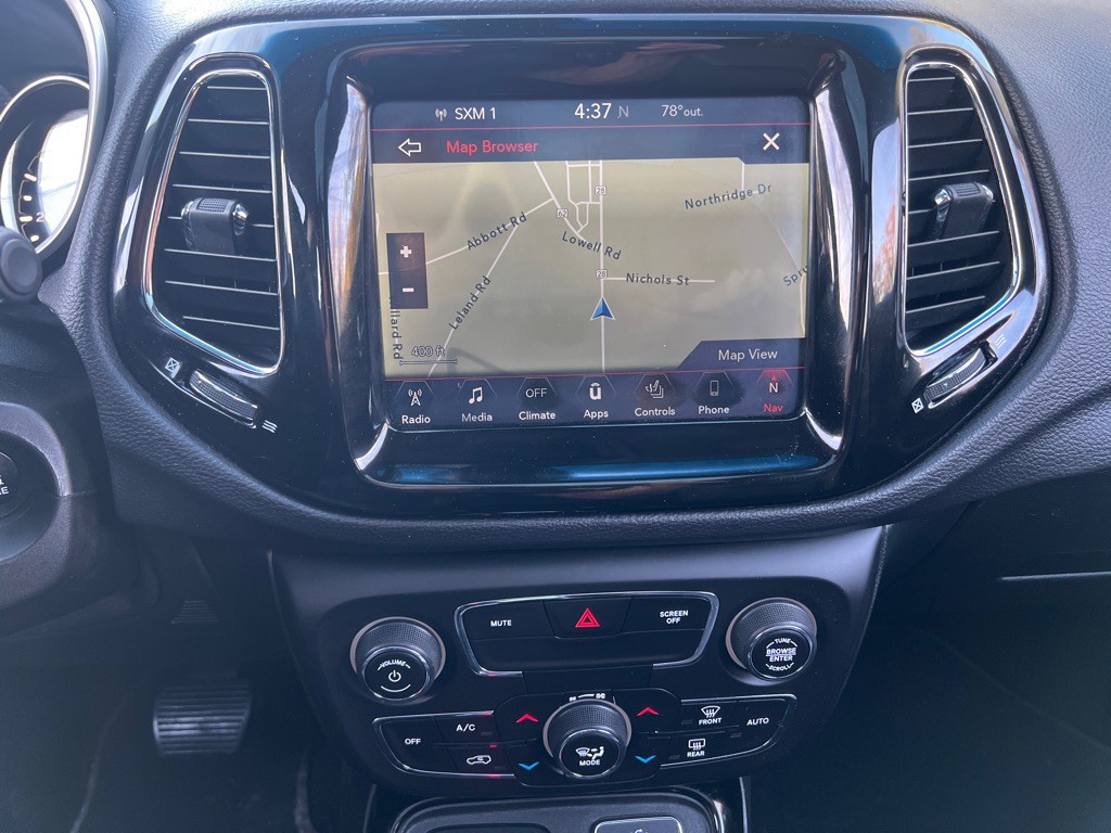 2018 Jeep Compass Image 33