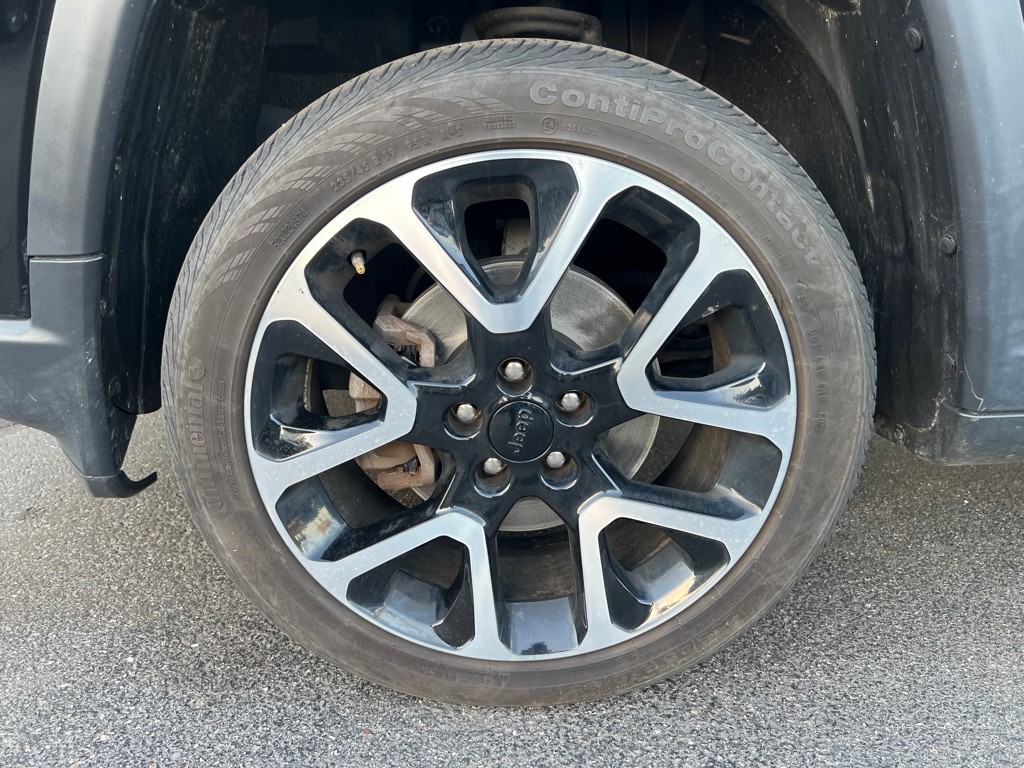 2018 Jeep Compass Image 37
