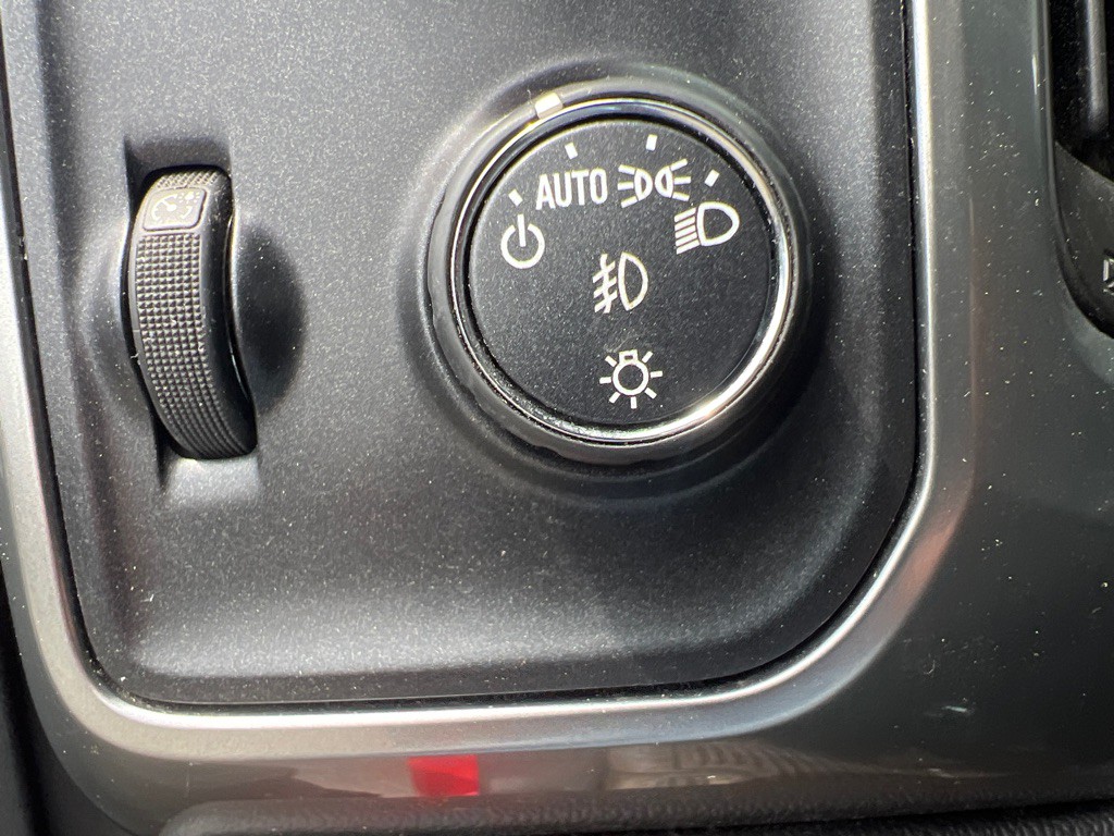 2016 Chevrolet Silverado 1500 Image 21